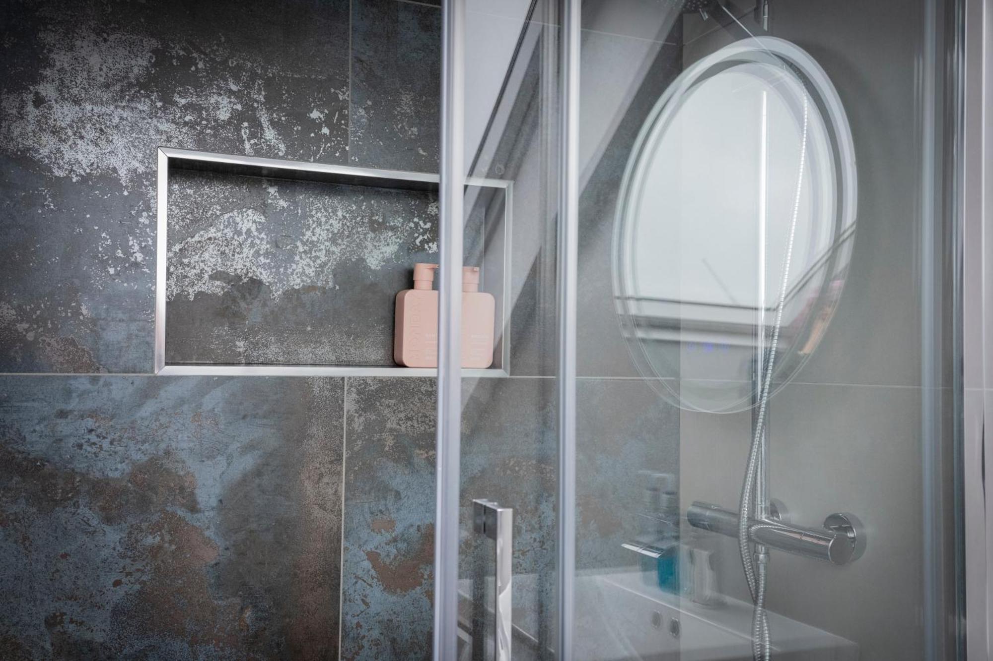 Luxurious London Studios Harrow Exterior foto